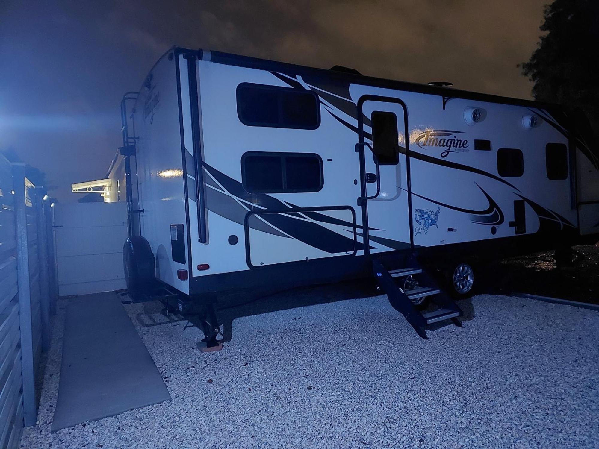 The Torres' Camper Experience! Apartment Tampa Luaran gambar